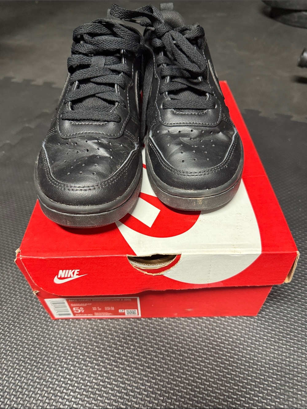 Nike Boys Black Court Borough Low-Top Sneakers 2